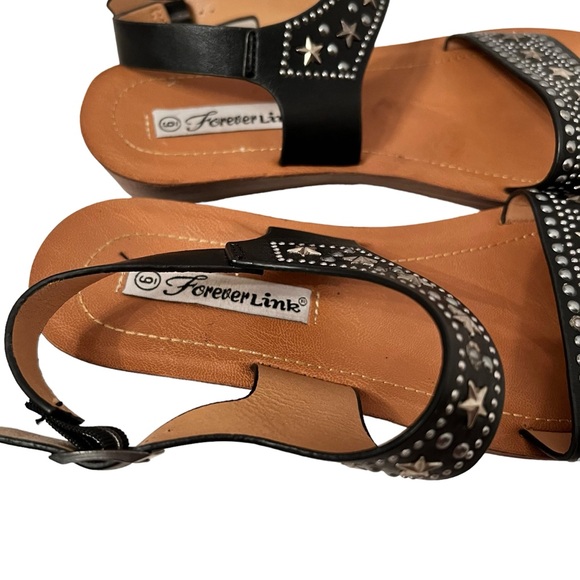 Forever Link Black Stars and Studs Sandals Size 6 - Picture 4 of 7